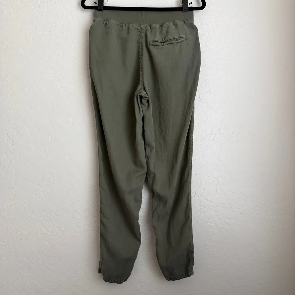 Faherty Women's Pullon‎ Arlie Day Pants Thyme Small